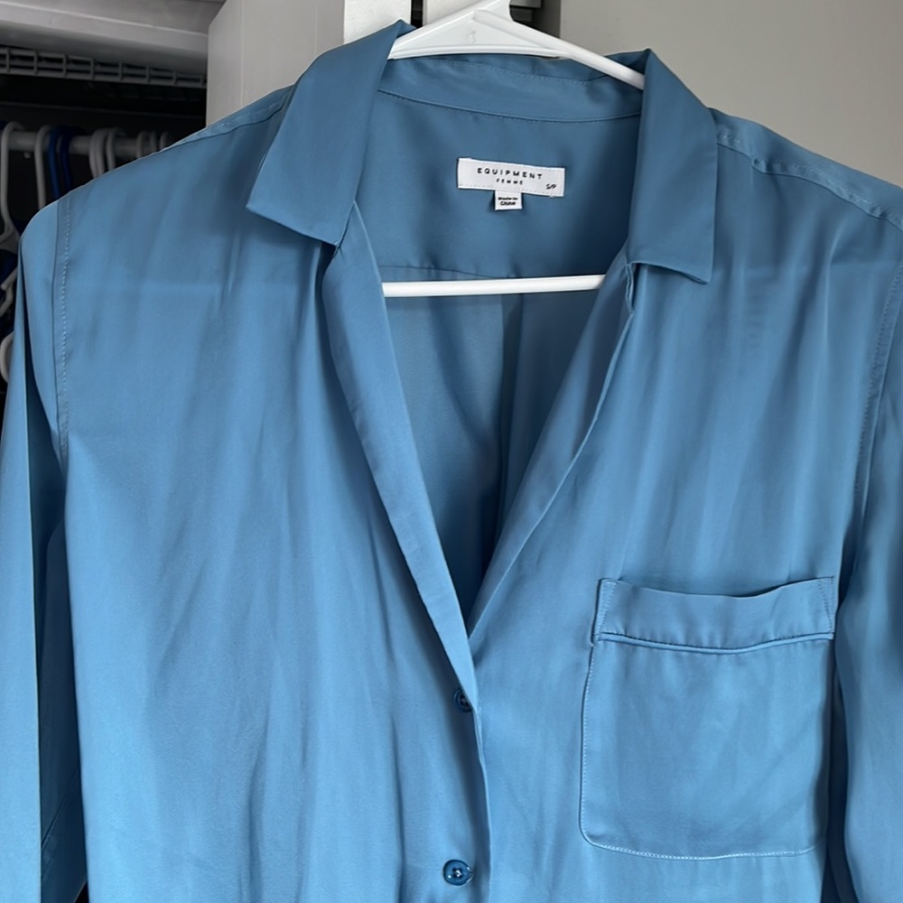 Equipment Femme Blue Silk Top, worn once - Picture 3 of 5